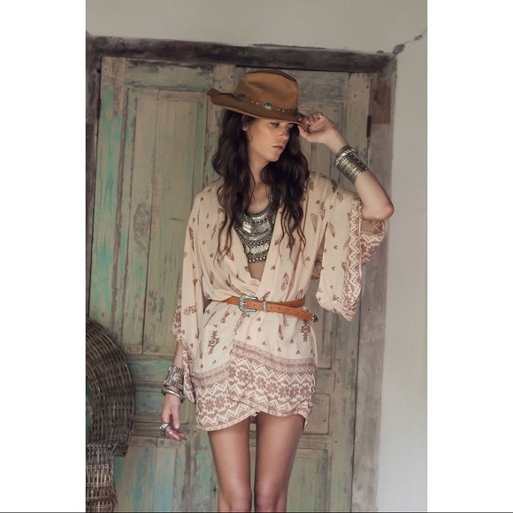 Spell and The Gypsy Skull Tribe Kimono - Picture 3 of 4